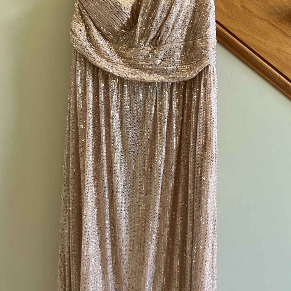 Giffniseti Formal Gown Size XL Gold Sequin New with Tags - Picture 3 of 12